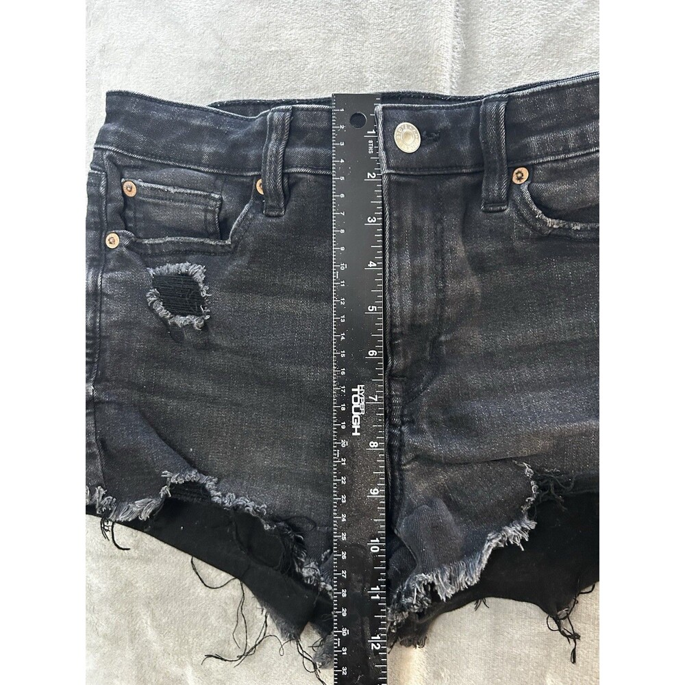 American Eagle Jean Shorts Women's 8 Black Distressed Raw Hem Next Level Stretch - Picture 3 of 6